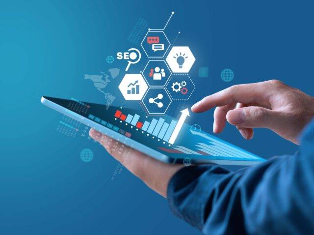 digital-design-businessman-show-growth-graph-earning-with-digital-marketing-strategy-min